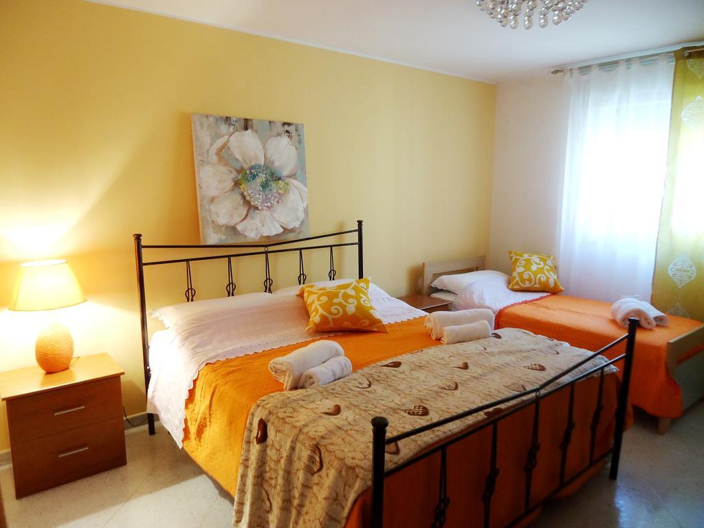 Sole E Fiori Di Sicilia Apartment Valderice Luaran gambar